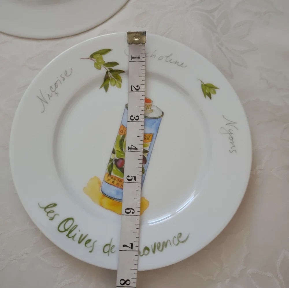 Crate&Barrel Revol Made in France Les Olives de Provence Porcelain 6 Plates